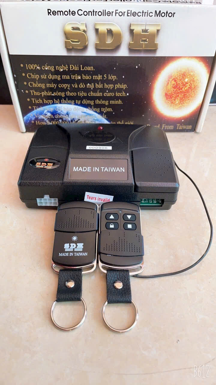 Bán và hướng dẫn lắp đặt hộp điều khiển cửa cuốn tại phường Long Bình.