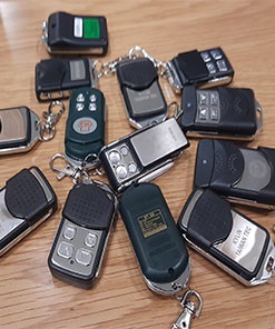 Chuyên sửa chìa khoá cửa cuốn (remote, tay điều khiển) bị hư tại phường Bình Thạnh