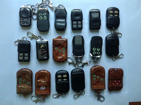 Chuyên sửa chìa khoá cửa cuốn (remote, tay điều khiển) bị hư tại xã Nhà Bè