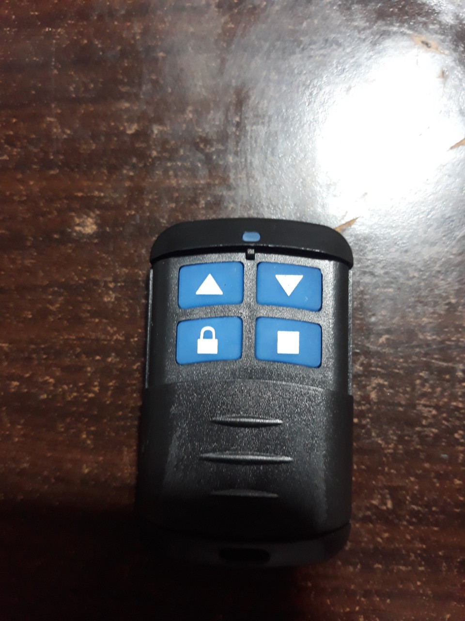 Làm điều khiển từ xa cửa cuốn Bình Tân