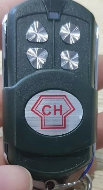 Thợ làm khóa cửa cuốn quận 4 TPHCM