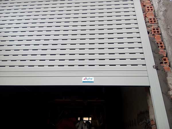 Thợ sửa cửa cuốn tại quận 2 TPHCM