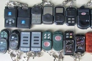 Bán và hướng dẫn lắp đặt hộp điều khiển cửa cuốn tại phường Gò Vấp.