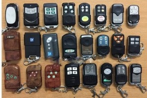 Chuyên sửa chìa khoá cửa cuốn (remote, tay điều khiển) bị hư tại phường An Phú Đông
