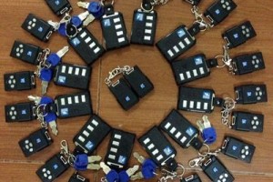 Chuyên sửa chìa khoá cửa cuốn (remote, tay điều khiển) bị hư tại xã Vĩnh Lộc.