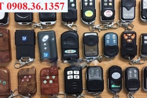 Làm thêm, sao chép tay điều khiển từ xa cửa cuốn tại nhà, quận 10