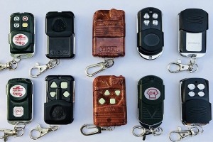 Sao chép, đánh chìa khoá cửa cuốn (remote) tại nhà, phường Phú Thuận TPHCM