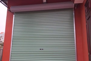 Sửa cửa cuốn bấm remote cửa không lên không chạy không hoạt động tại huyện Hóc Môn