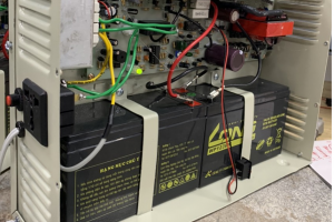 Sửa cửa cuốn tại phường Bình Phú TPHCM - Sửa cửa bị kẹt, bấm remote cửa không chạy