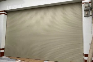 Sửa cửa cuốn tại phường Tân Mỹ TPHCM - Sửa cửa bị kẹt, bấm remote cửa không chạy