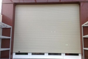 Thợ cửa cuốn tại TPHCM