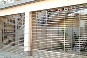 Thợ làm cửa cuốn quận 2