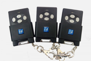 Thợ sửa chìa khóa cửa cuốn tại nhà quận 9