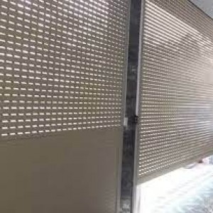 Dịch vụ sửa cửa cuốn TPHCM