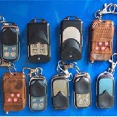 Bảng Giá Bộ Remote Cửa Cuốn