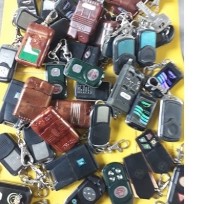 Chuyên sửa cửa cuốn không hoạt động, bị kẹt, bị kêu, xổ lô, remote tại phường Bình Tiên