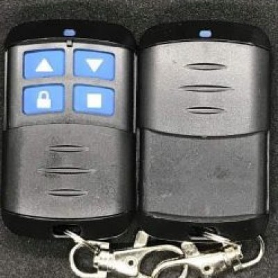 Đánh chìa khóa remote khóa cửa cuốn Bao nhiêu