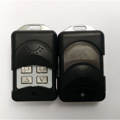 Thợ làm khoá cửa cuốn TPHCM