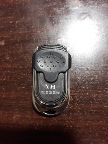 Cửa hàng remote cửa cuốn