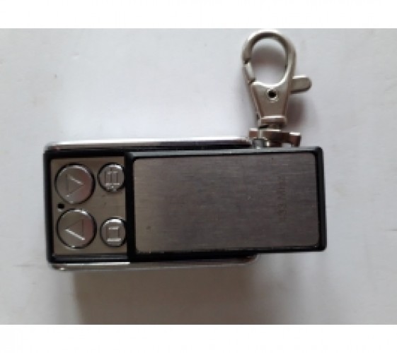 Bán thay pin khóa cửa cuốn tận nơi giá rẻ nhất