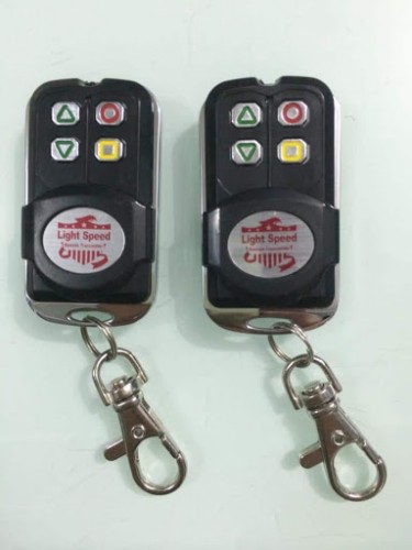 Cách Thay Đổi Mã Cửa Cuốn