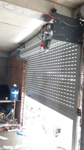 Cửa cuốn giá rẻ tại HCM