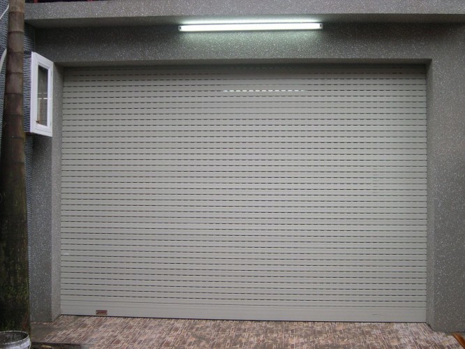 Dịch Vụ Sửa Chữa Cửa Cuốn Giá Rẻ