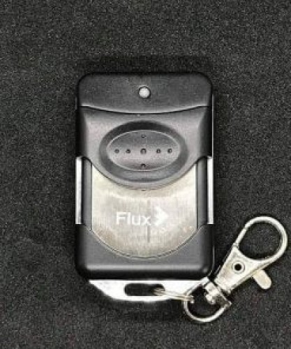 Thợ làm lại chìa khóa điều khiển cửa cuốn từ xa tại quận 10